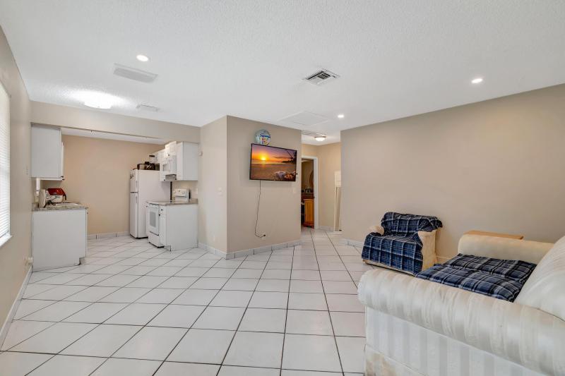 Duplex, Triplex and Fourplex Images