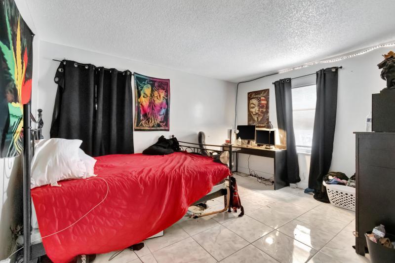 Duplex, Triplex and Fourplex Images