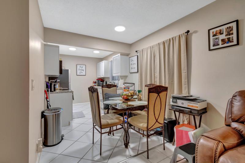 Duplex, Triplex and Fourplex Images