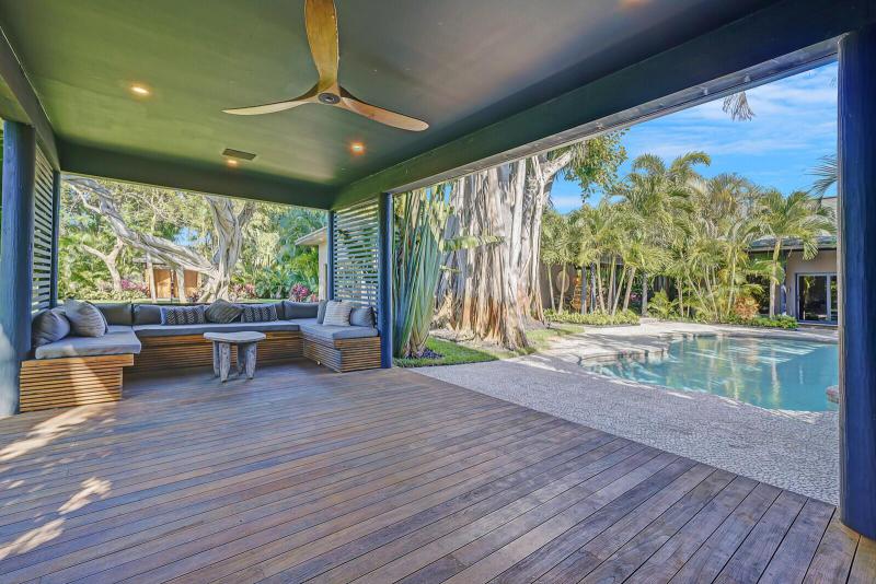  Single Family Homes Photo 19:  West Palm Beach,  FL 33405