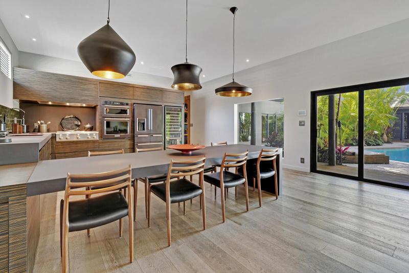  Single Family Homes Photo 4:  West Palm Beach,  FL 33405