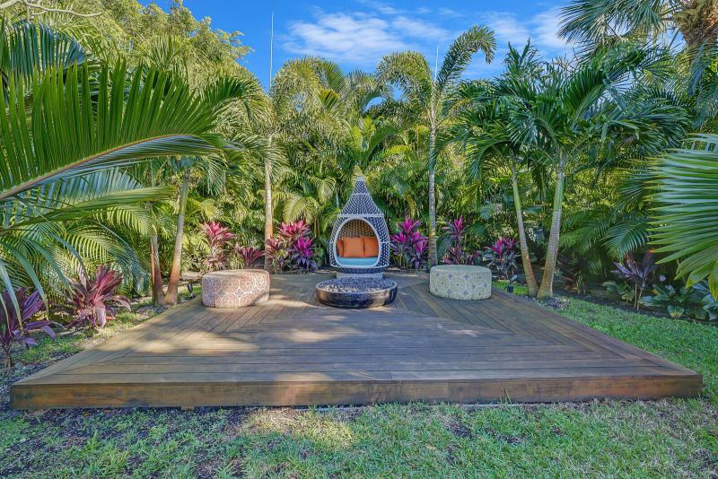  Single Family Homes Photo 41:  West Palm Beach,  FL 33405