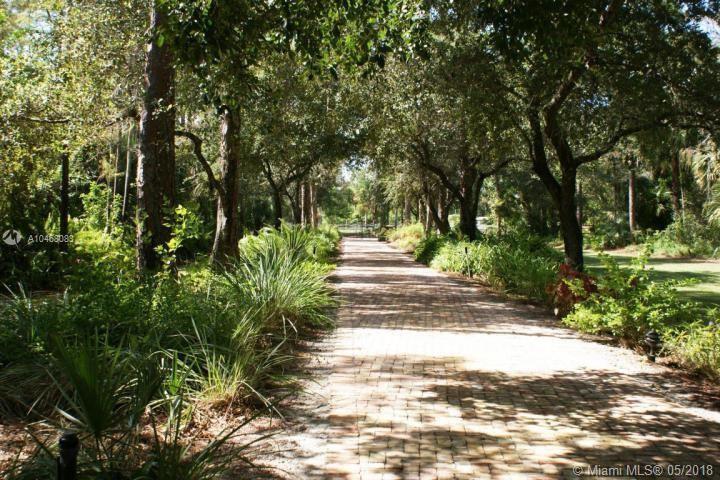  Commercial & Industrial Land Images 