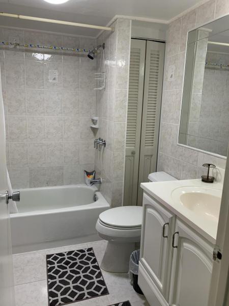  Condo & Townhome Photos
