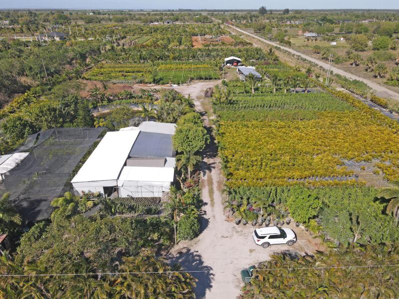  Commercial & Industrial Land Images 