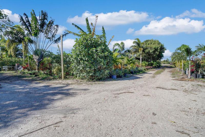  Commercial & Industrial Land Images 