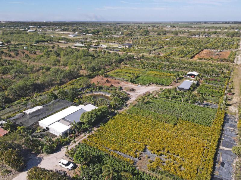  Commercial & Industrial Land Images 