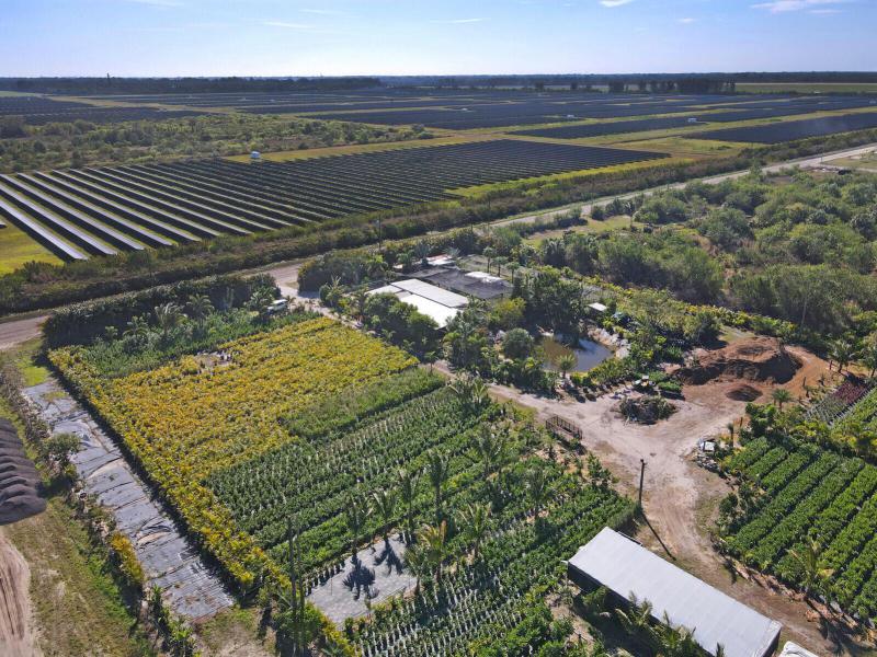  Commercial & Industrial Land Images 