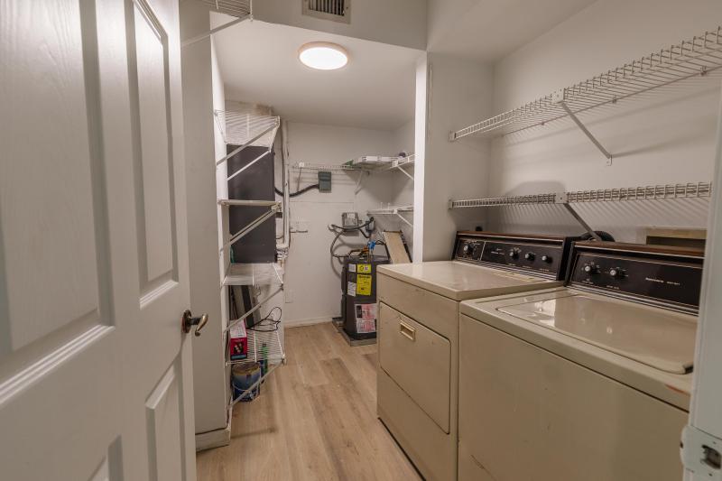  Condo & Townhome Photos
