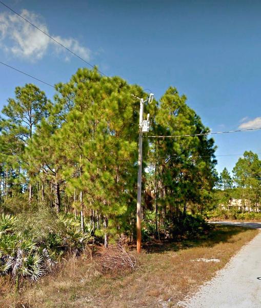  Commercial & Industrial Land Images 