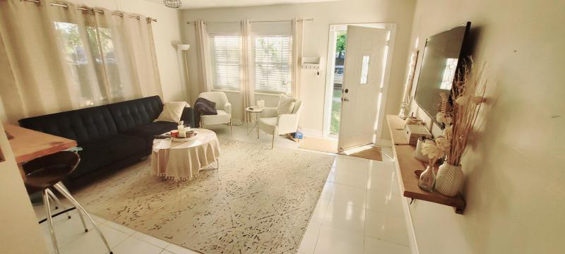 Duplex, Triplex and Fourplex Images