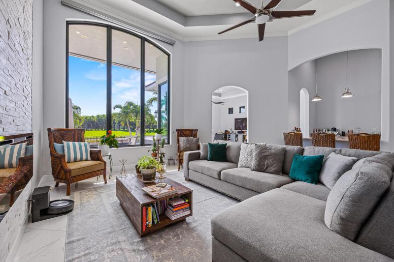  Single Family Homes Photo 10:  Coral Springs,  FL 33076