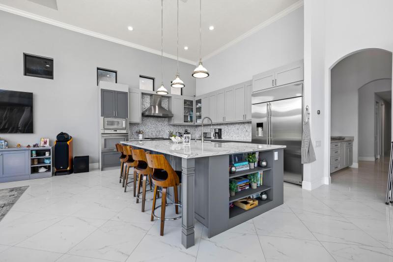  Single Family Homes Photo 18:  Coral Springs,  FL 33076