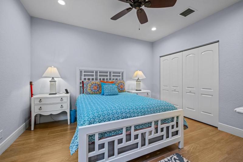  Single Family Homes Photo 37:  Coral Springs,  FL 33076