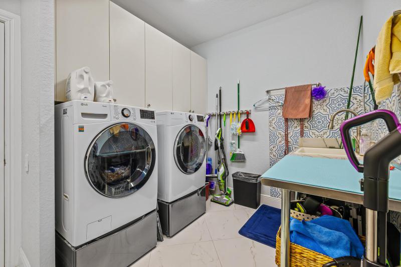  Single Family Homes Photo 46:  Coral Springs,  FL 33076