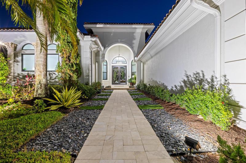  Single Family Homes Photo 6:  Coral Springs,  FL 33076