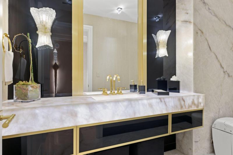  Condo & Townhome Photos