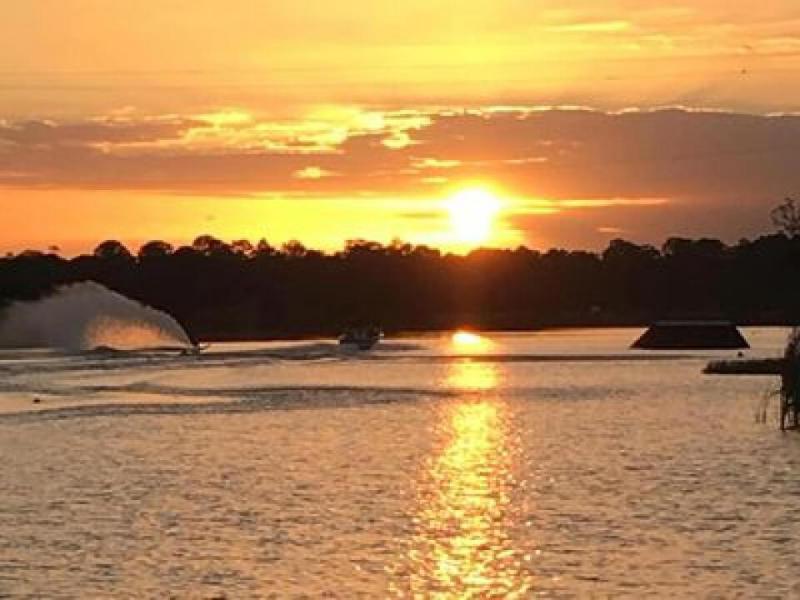  Commercial & Industrial Land Images 