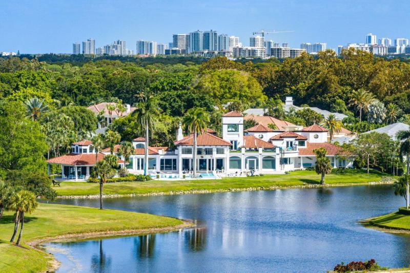  Single Family Homes Photo 2:  Palm Beach Gardens,  FL 33410