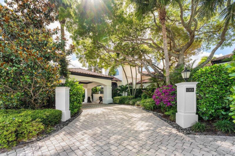  Single Family Homes Photo 95:  Palm Beach Gardens,  FL 33410