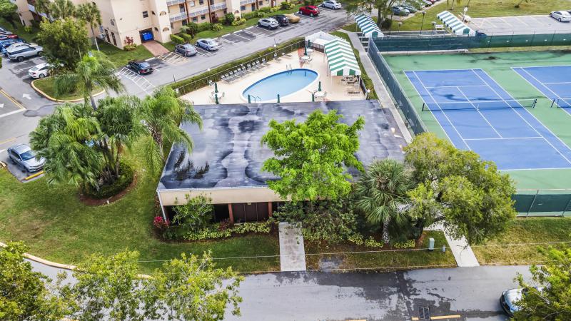  Condo & Townhome Photos