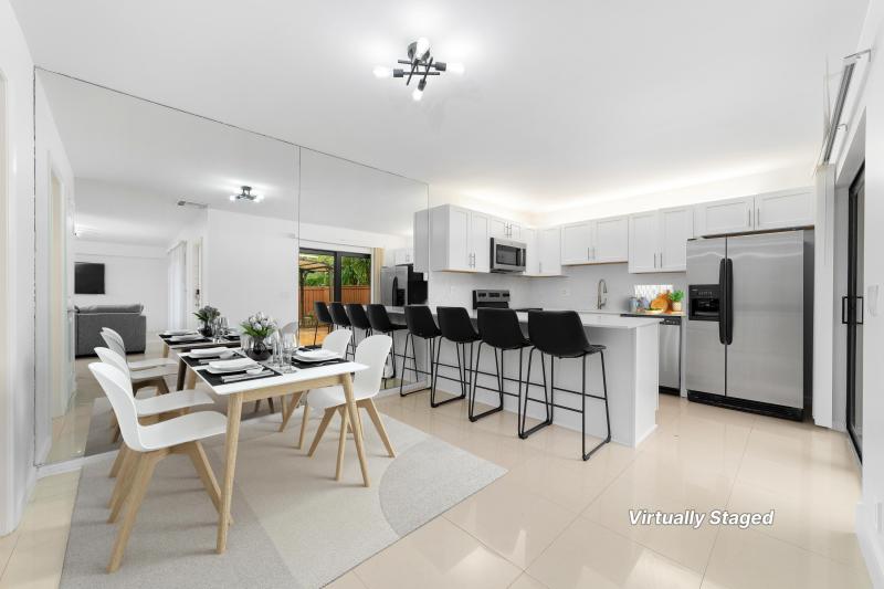  Condo & Townhome Photos