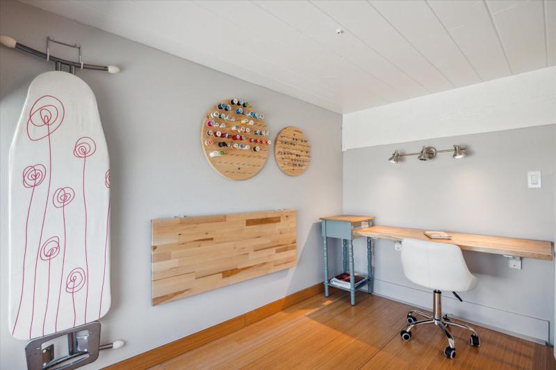  Condo & Townhome Photos
