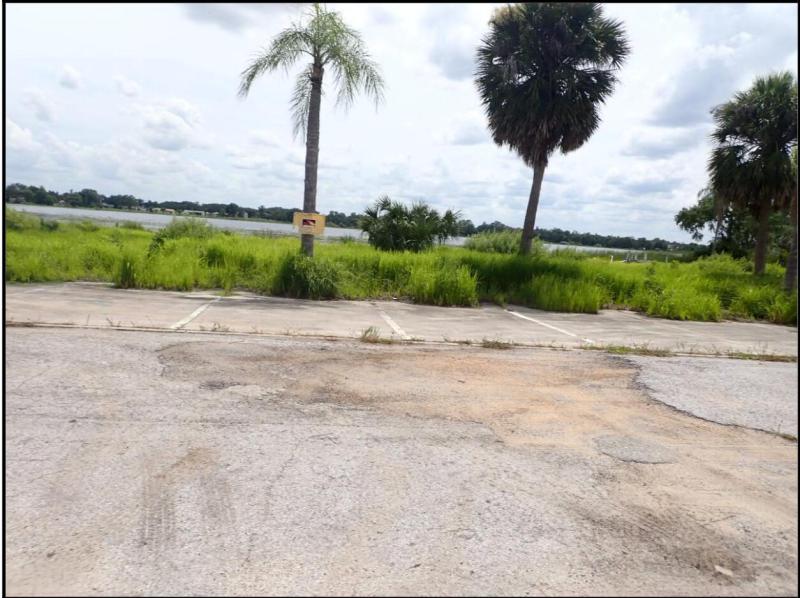  Commercial & Industrial Land Images 