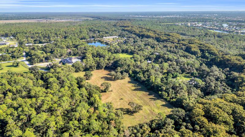  Commercial & Industrial Land Images 