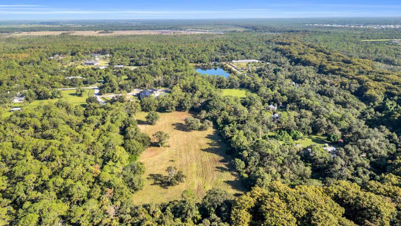  Commercial & Industrial Land Images 