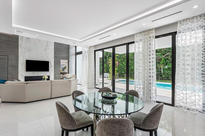  Single Family Homes Photo 12:  Boca Raton,  FL 33432