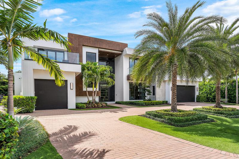  Single Family Homes Photo 2:  Boca Raton,  FL 33432