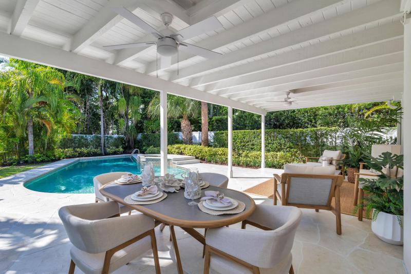  Single Family Homes Photo 22:  West Palm Beach,  FL 33405