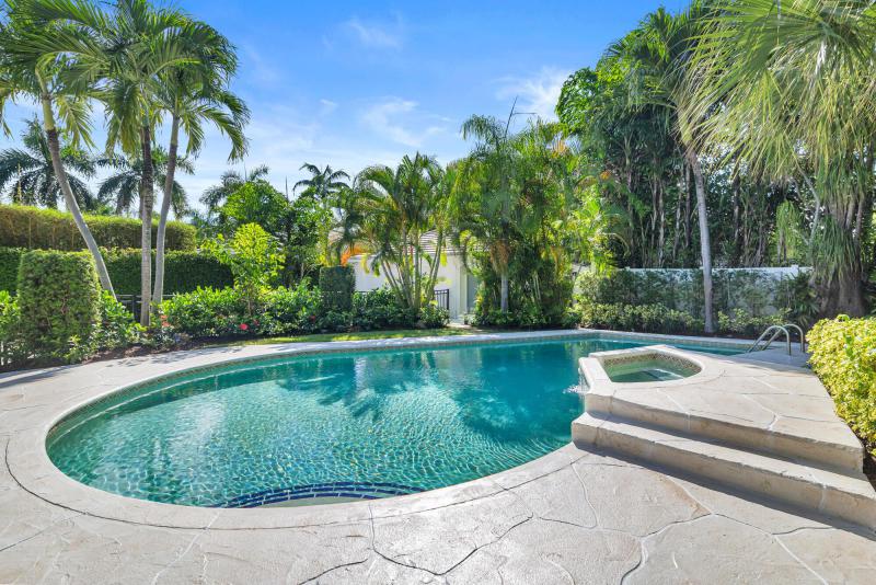  Single Family Homes Photo 24:  West Palm Beach,  FL 33405