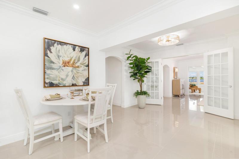  Single Family Homes Photo 27:  West Palm Beach,  FL 33405