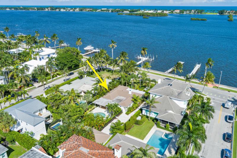  Single Family Homes Photo 56:  West Palm Beach,  FL 33405