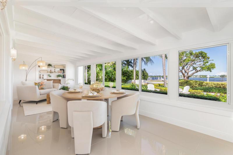  Single Family Homes Photo 6:  West Palm Beach,  FL 33405