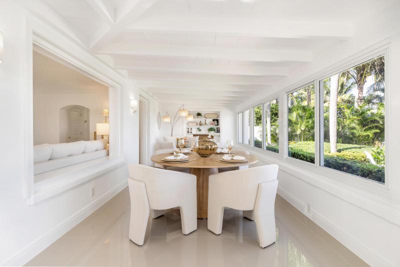 Single Family Homes Photo 8:  West Palm Beach,  FL 33405