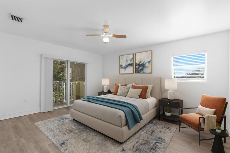  Condo & Townhome Photos