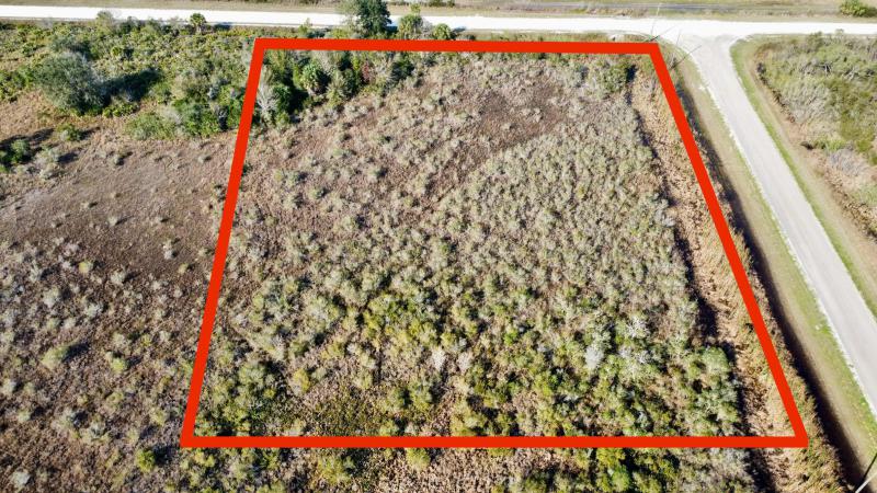  Commercial & Industrial Land Images 