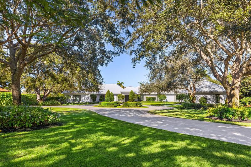  Single Family Homes Photo 2:  Village of Golf,  FL 33436
