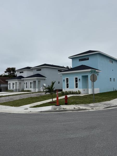 Duplex, Triplex and Fourplex Images