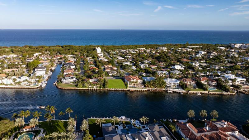  Single Family Homes Photo 10:  Boca Raton,  FL 33432