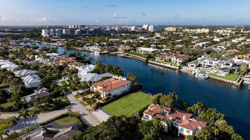  Single Family Homes Photo 17:  Boca Raton,  FL 33432