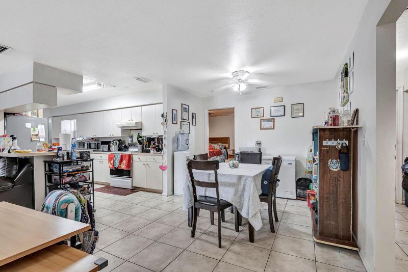 Duplex, Triplex and Fourplex Images