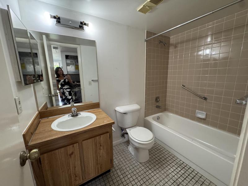  Condo & Townhome Photos