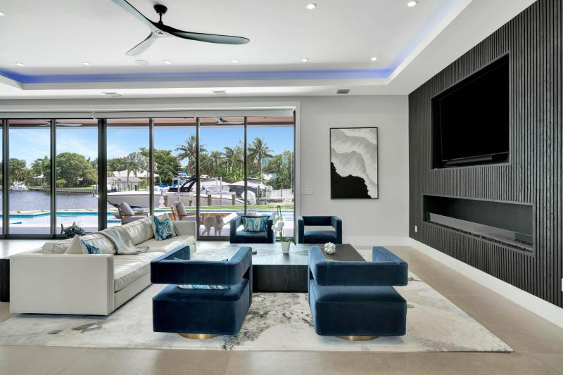  Single Family Homes Photo 15:  Palm Beach Gardens,  FL 33410