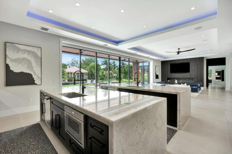  Single Family Homes Photo 20:  Palm Beach Gardens,  FL 33410